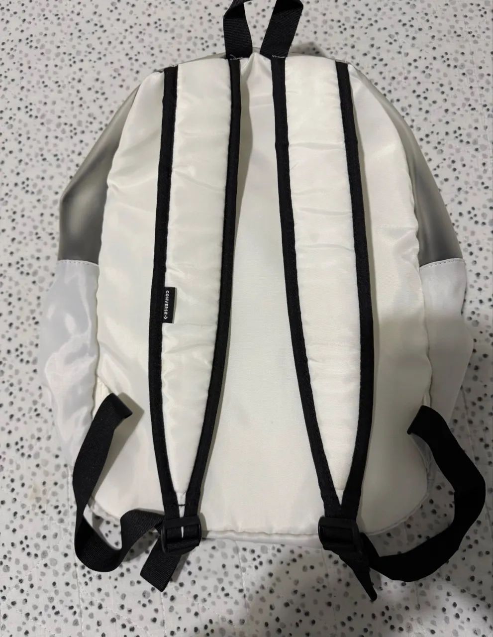 Mochila Converse branca com transparência  - Foto 2