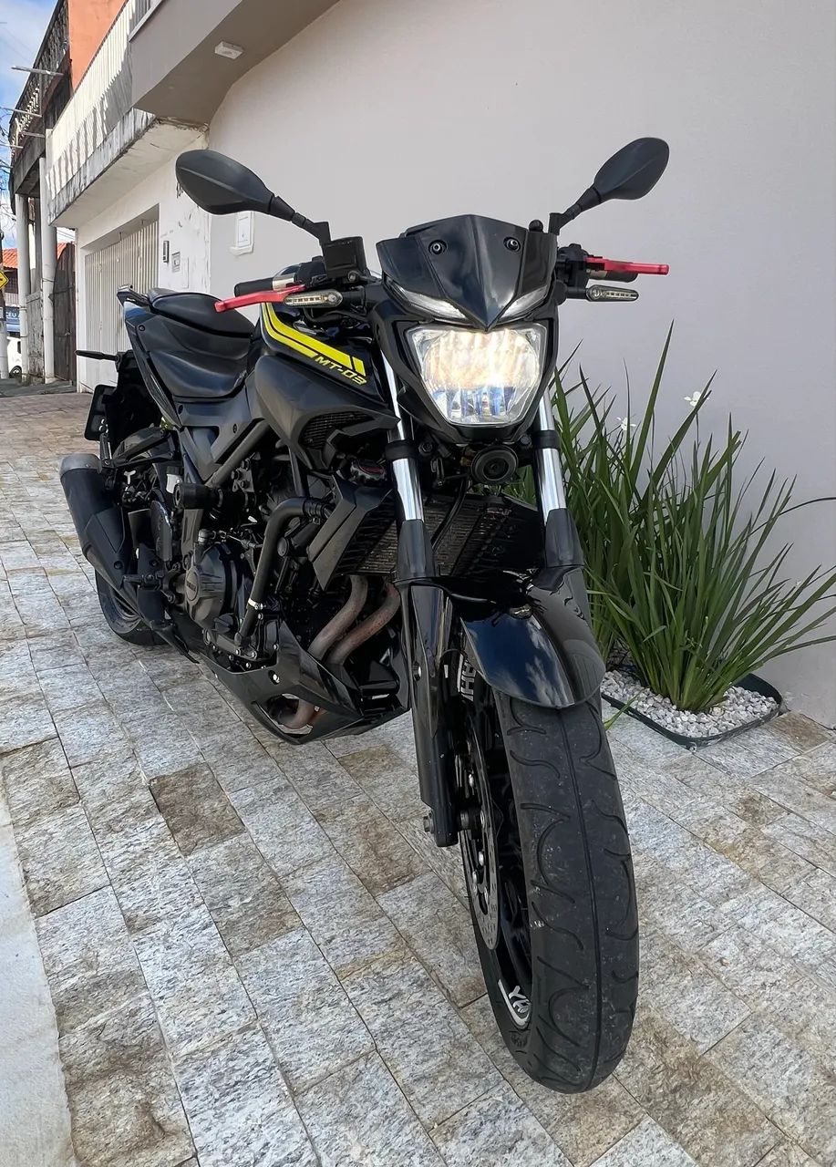MT 03