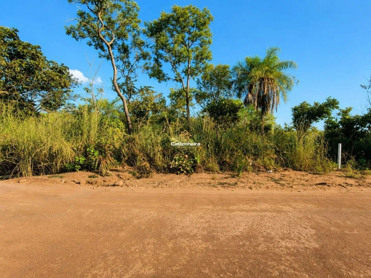 Terreno | Sítio - Com Nascente - 2.584 m² - Macrozona Urbana