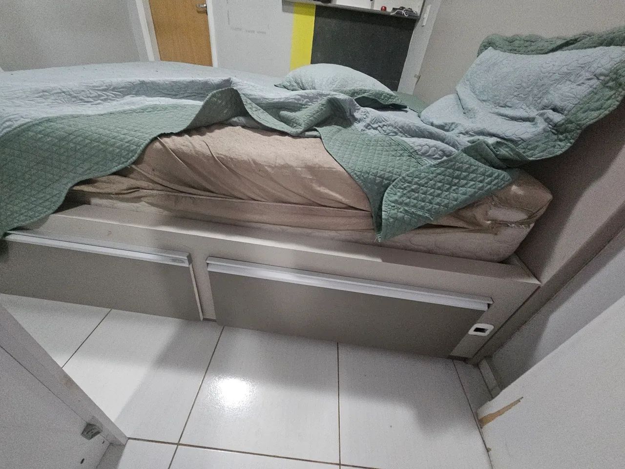 Cabeceira e cama - Foto 3