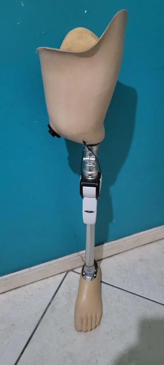 Protese membro inferior joelho mecanico  - Foto 4