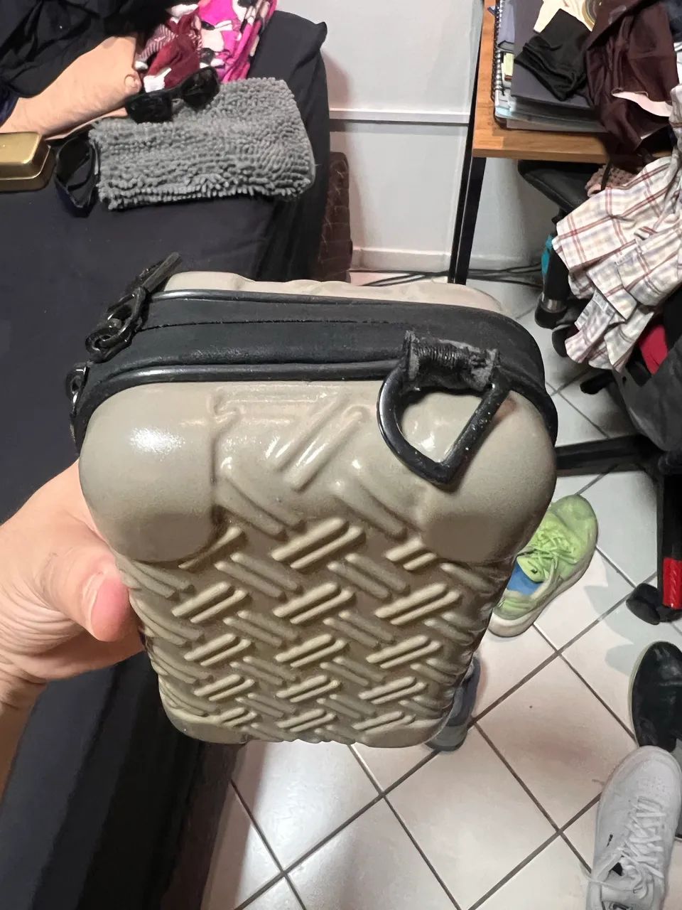 Bolsa lateral zara em plástico rígido  - Foto 4