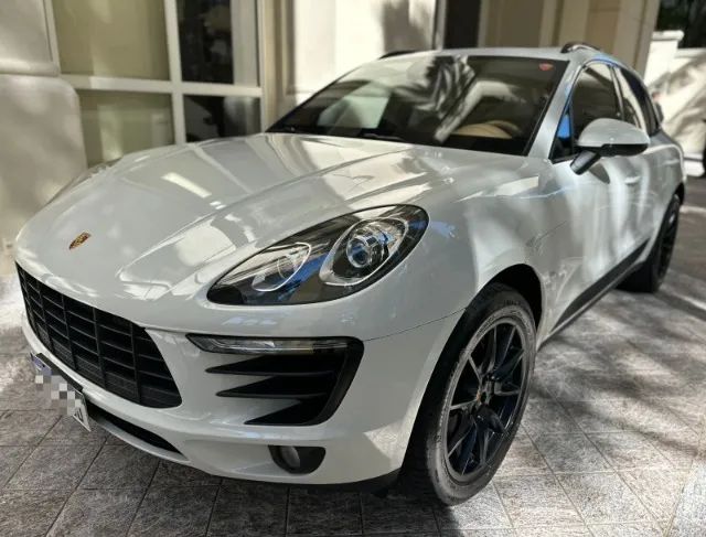 Porsche Macan 2015