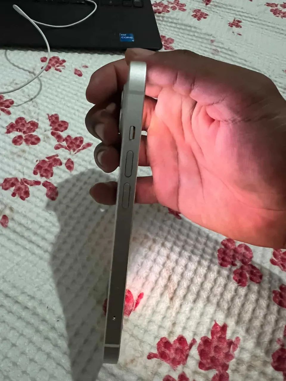 iPhone 13 branco 256 gb  - Foto 4