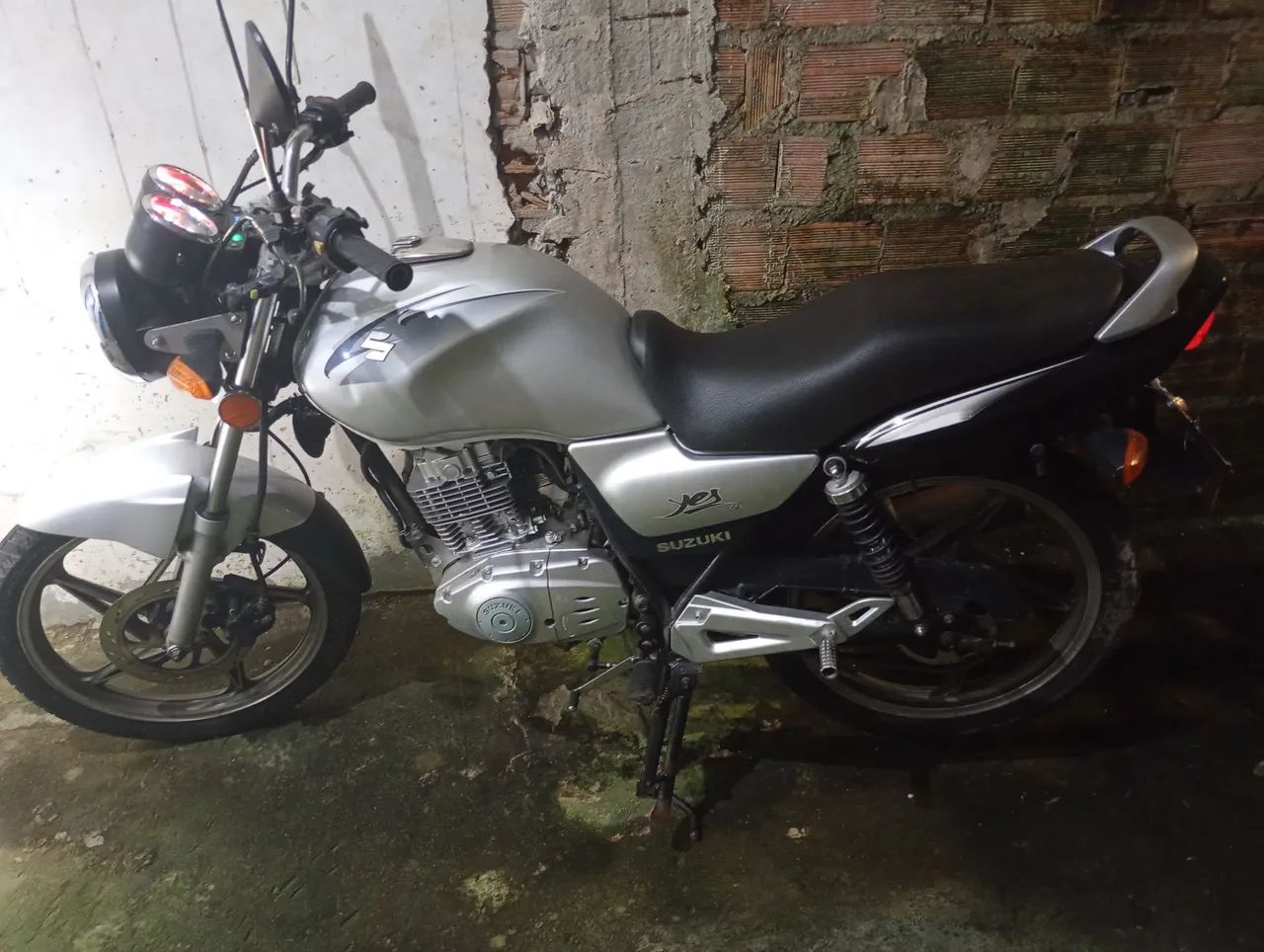 Suzuki Yes 2012 