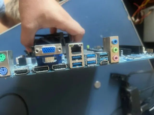 Kit i5 8500 com 8Gb - Foto 2