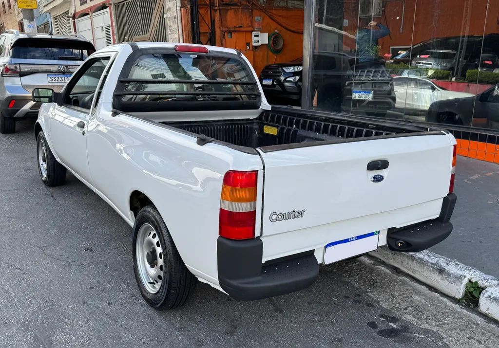 Ford Courier 1.6 L/ 1.6 Flex 2012 - Foto 4