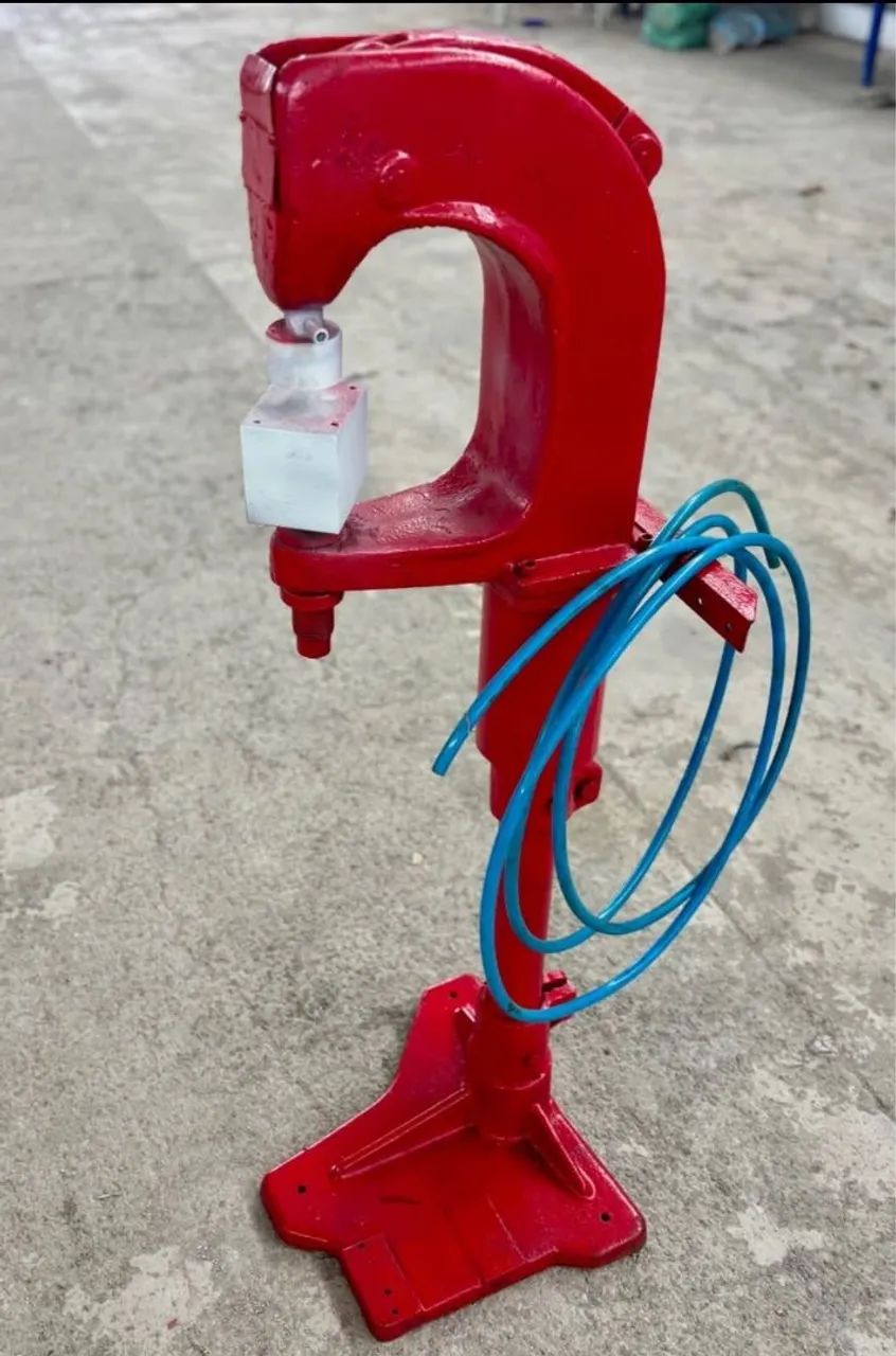 Rebitadeira pneumática industrial Rebitex 