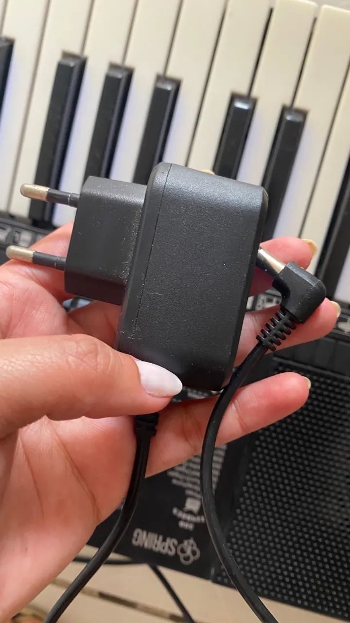 Teclado/piano para iniciantes novo R$250,00 - Foto 5