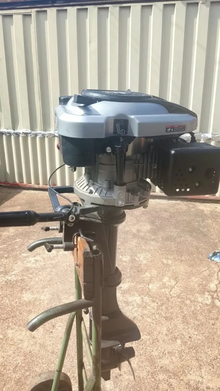 Barco de fibra com motor  - Foto 5
