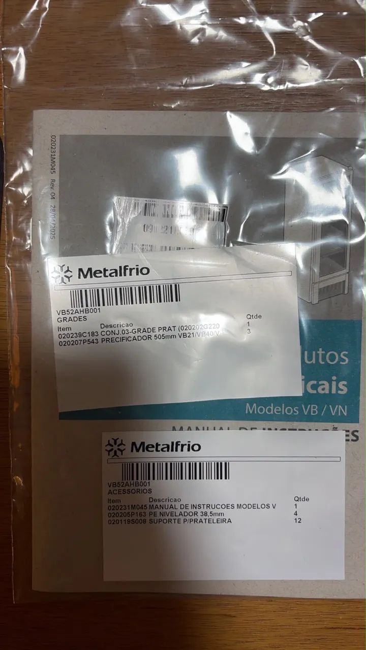 Expositora Vertical Metalfrio VB52A - 577L (Nova, Nunca Usada
