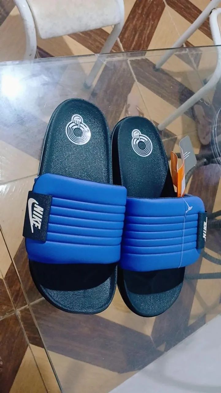 Nike nova 