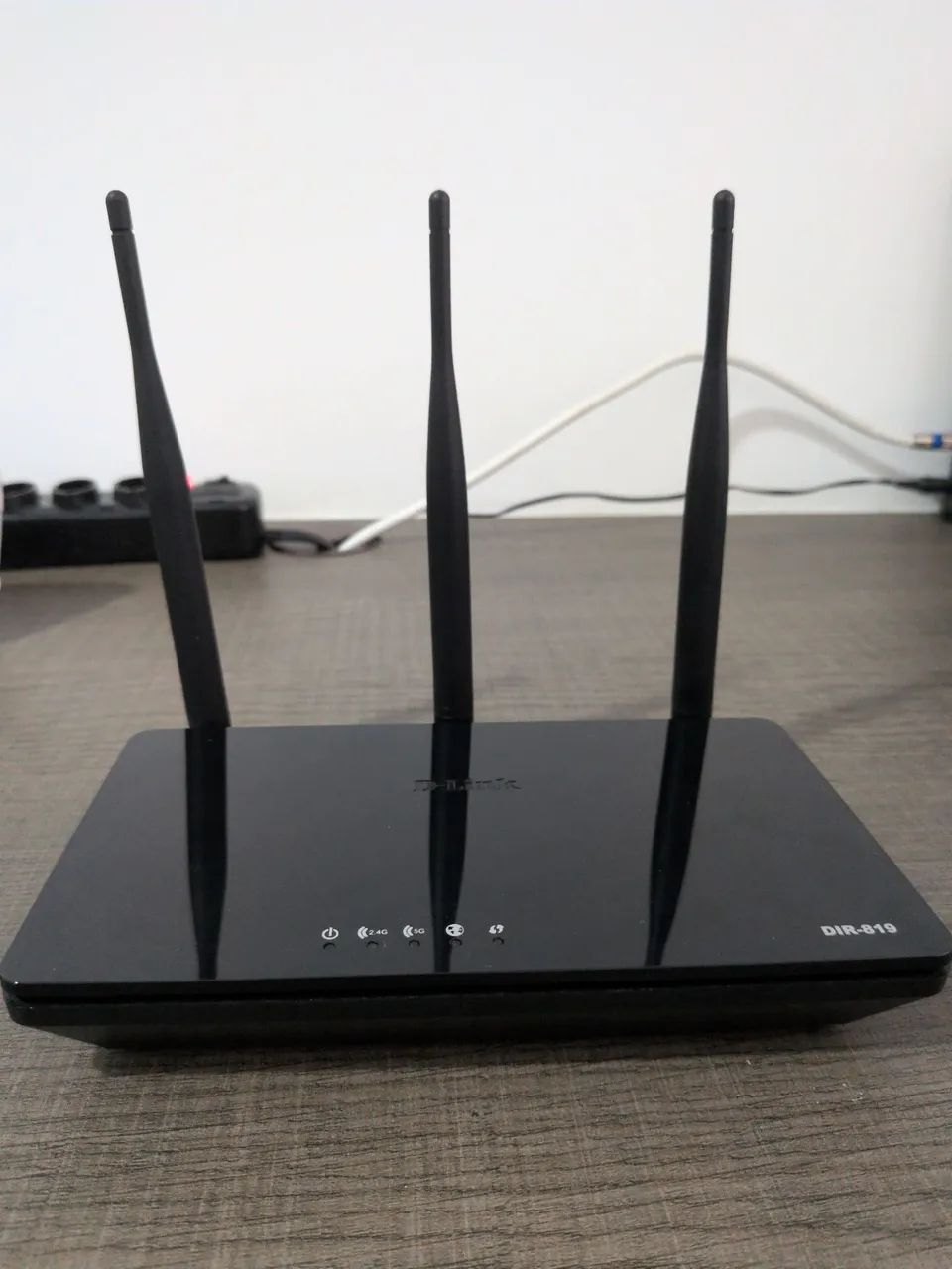 Roteador D-Link DIR-819415076472577085442