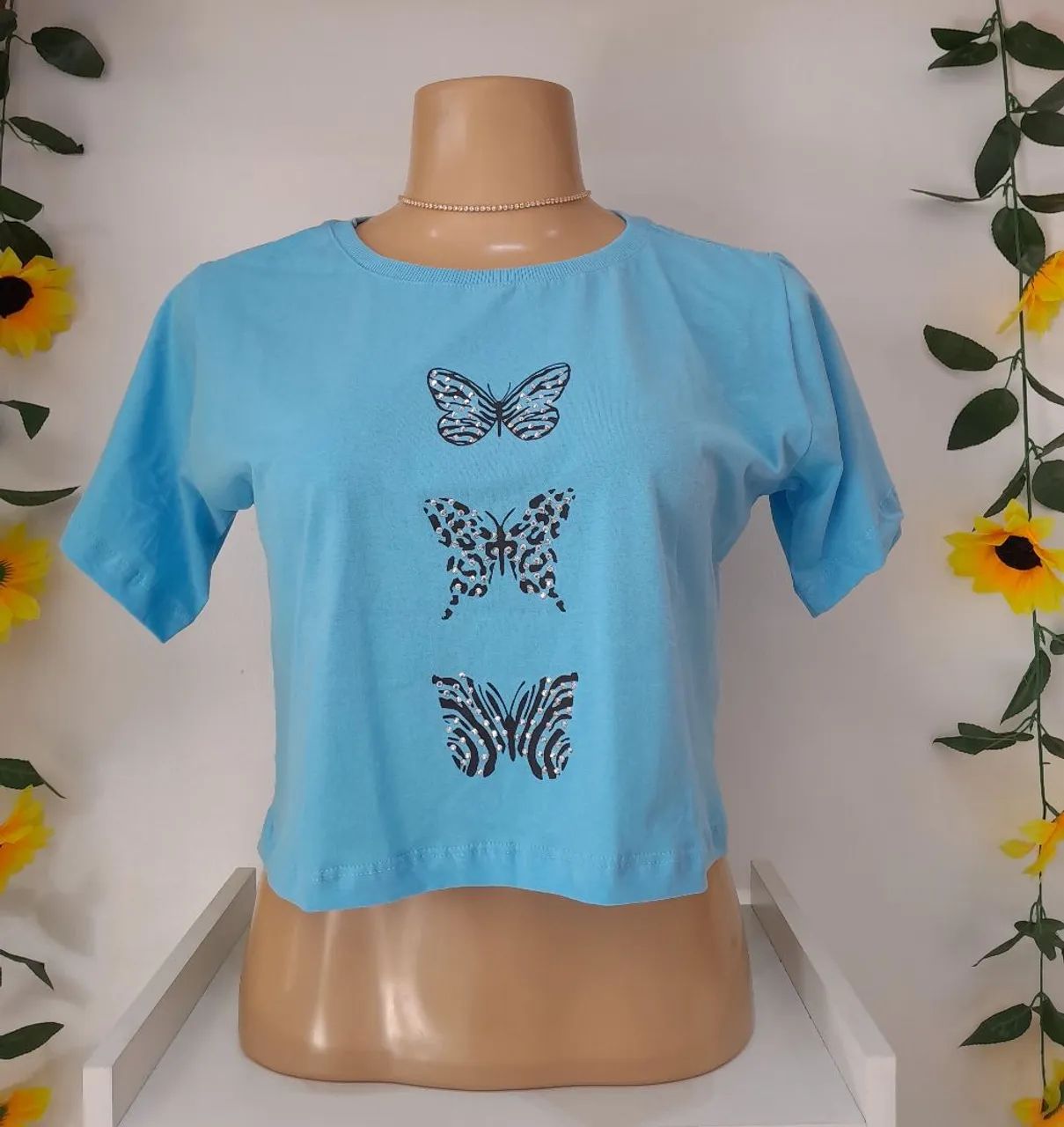 Blusas croppeds e regatas  - Foto 3