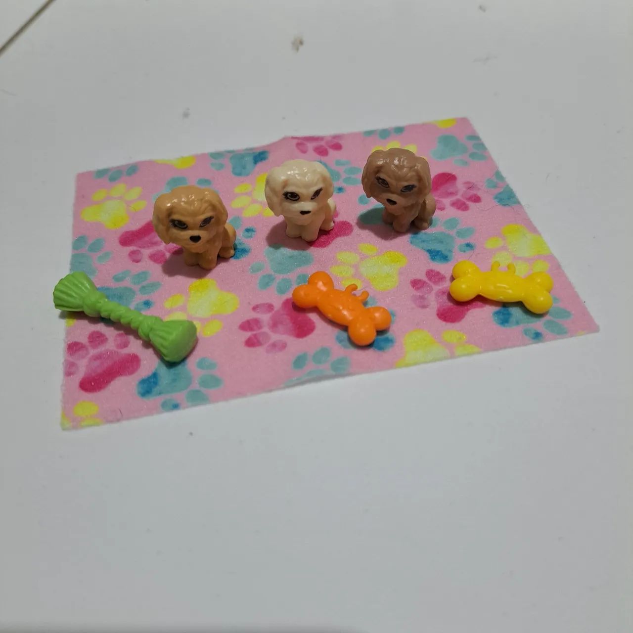 Barbie com cadeia e filhotinhos - Foto 3