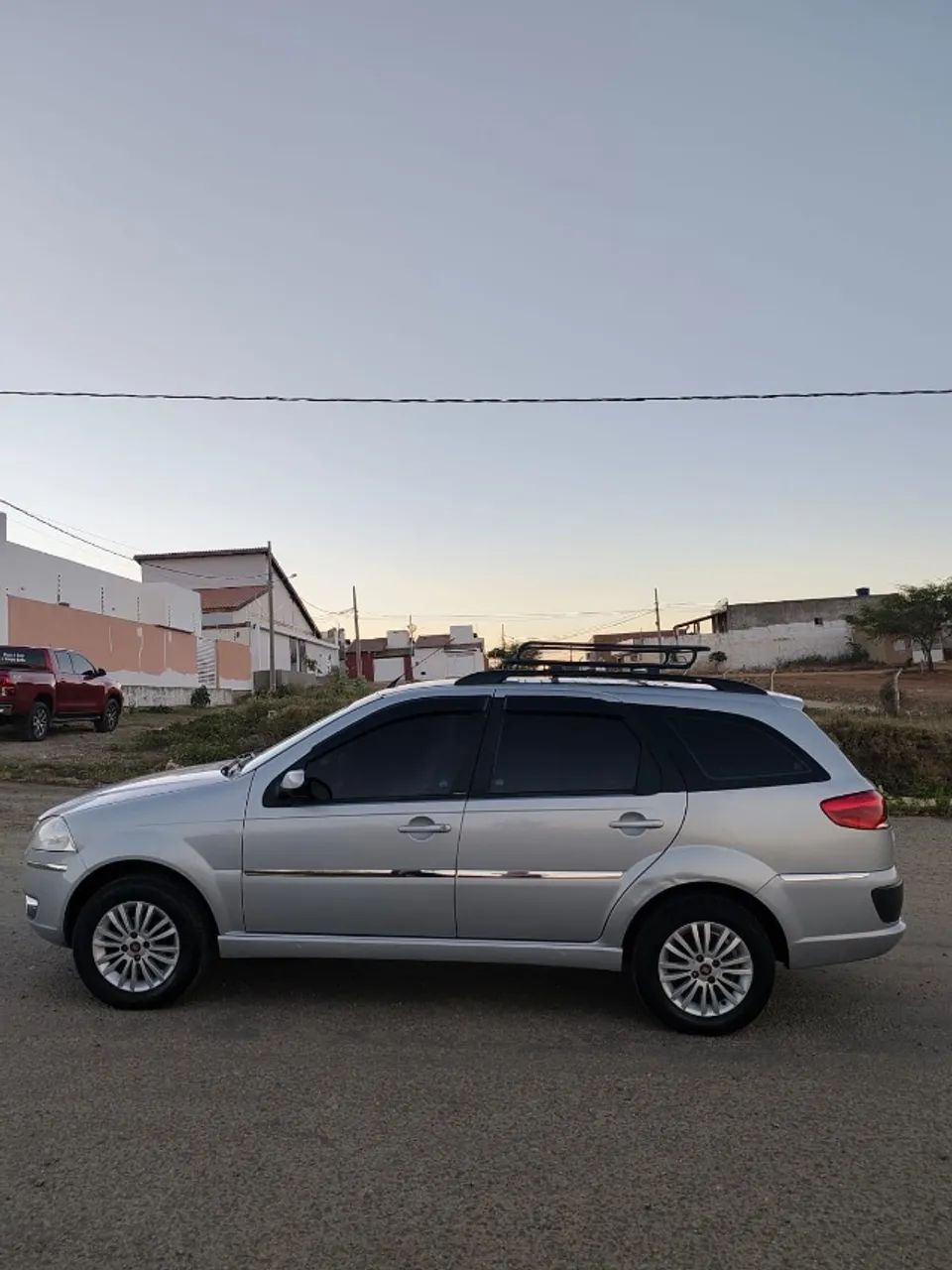 Fiat Palio Week. Attractive 1.4 Fire Flex 8V 2011 - Foto 3