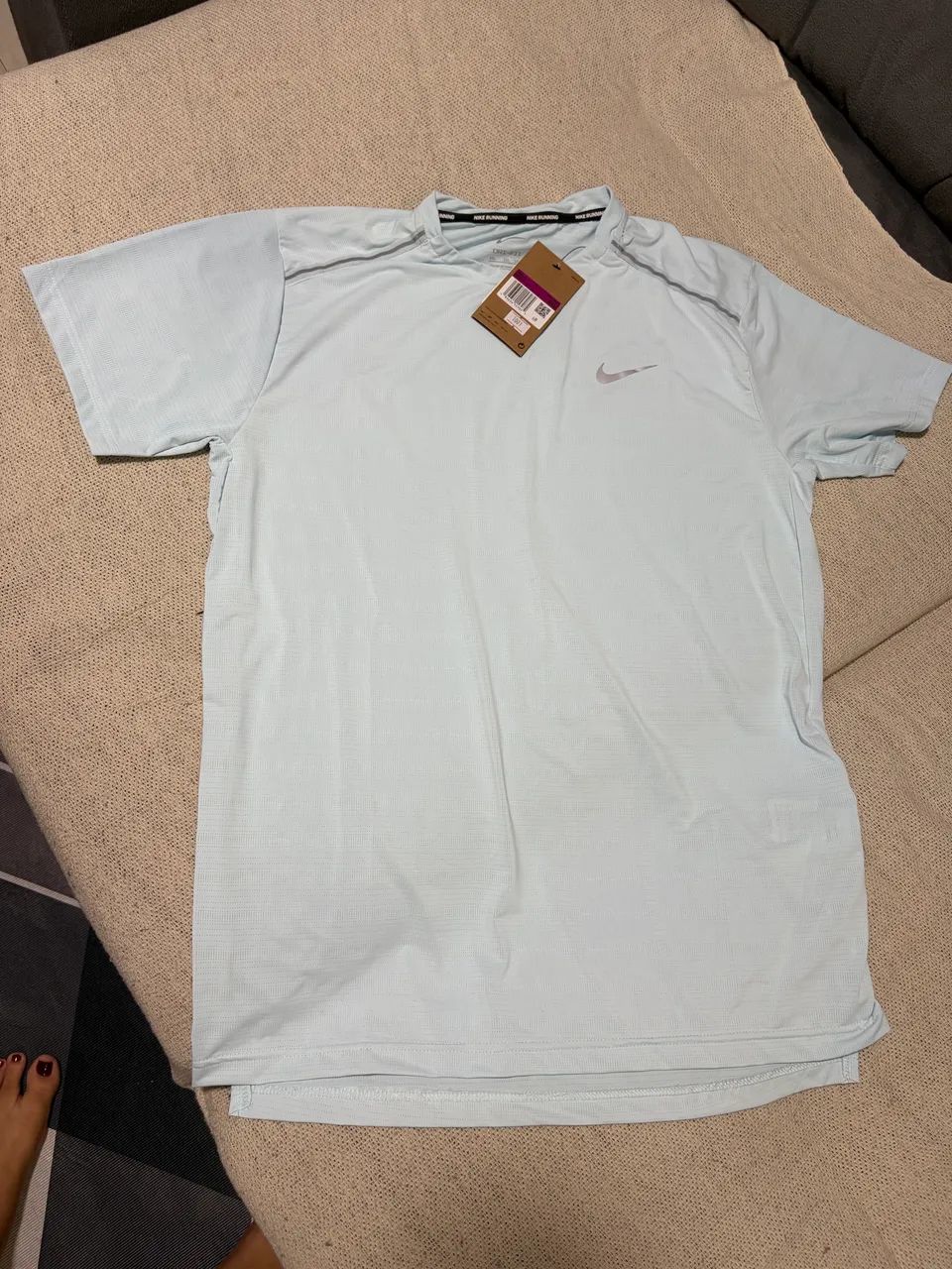 Camisa Nike Running Dri-FIT - Nova, com etiqueta ? - Foto 2