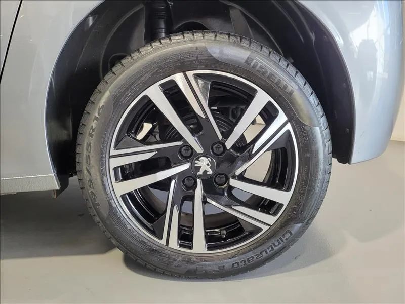 Peugeot 208 Allure 1.6 Flex 16V 5p Aut., foto 15 de 16