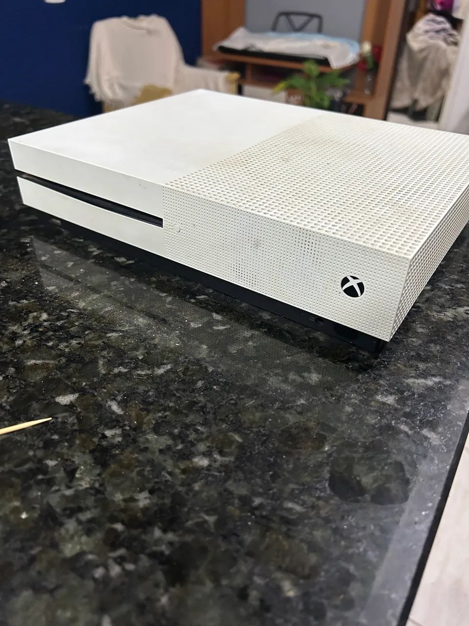 Xbox One 1TB funcionando perfeitamente com detalhes  - Foto 3