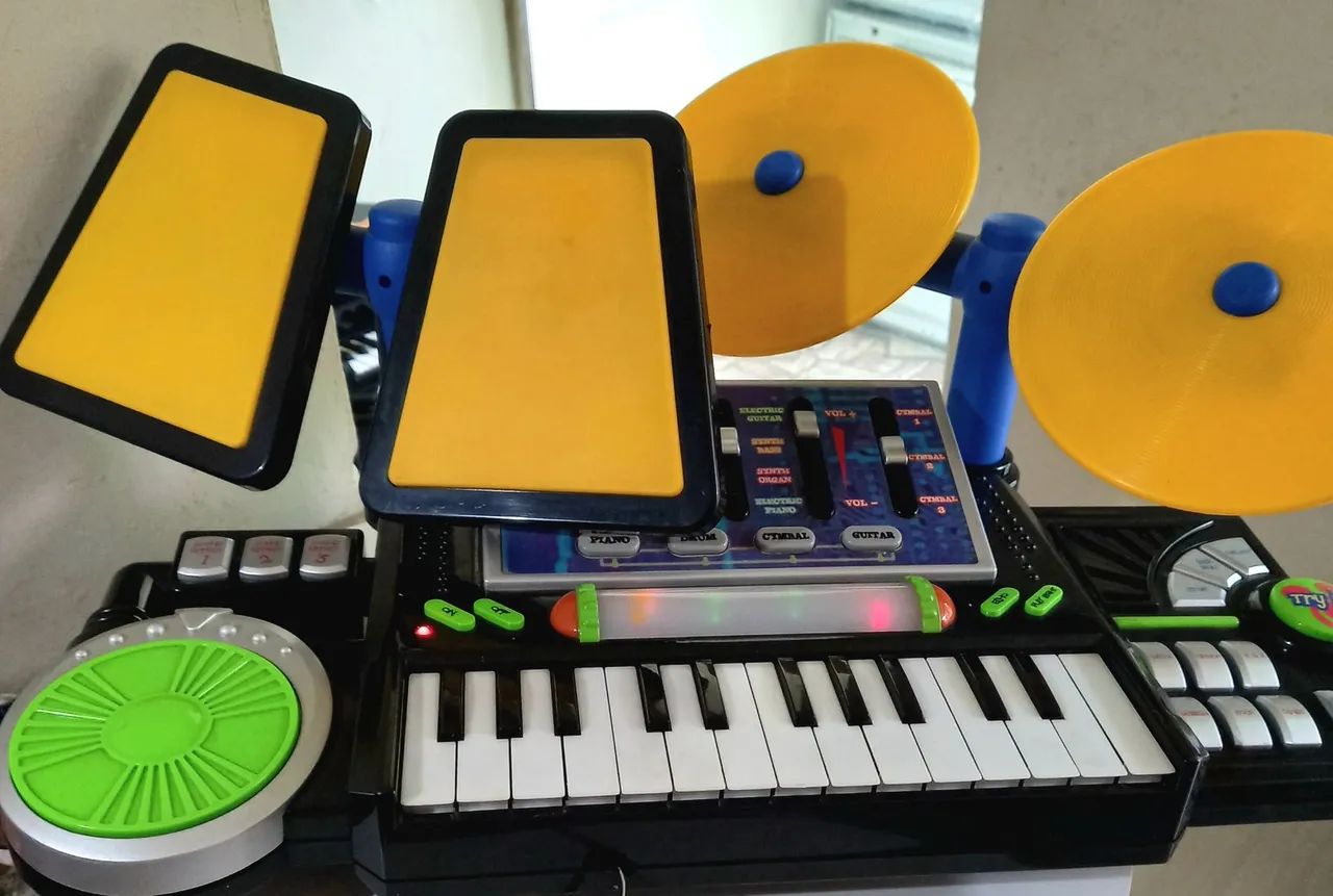 Dj Mix,bateria infantil 
