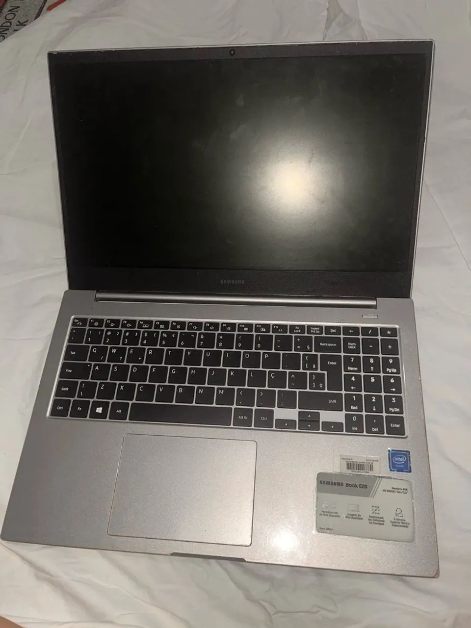 Vendo notebook book e20 com 12 gb ram 