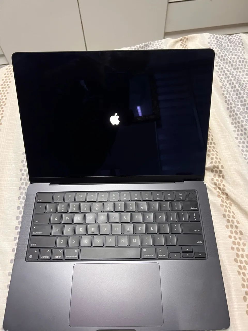 Macbook em ótimo estado bom pra trabalho e etc.100% a bateria  - Foto 3