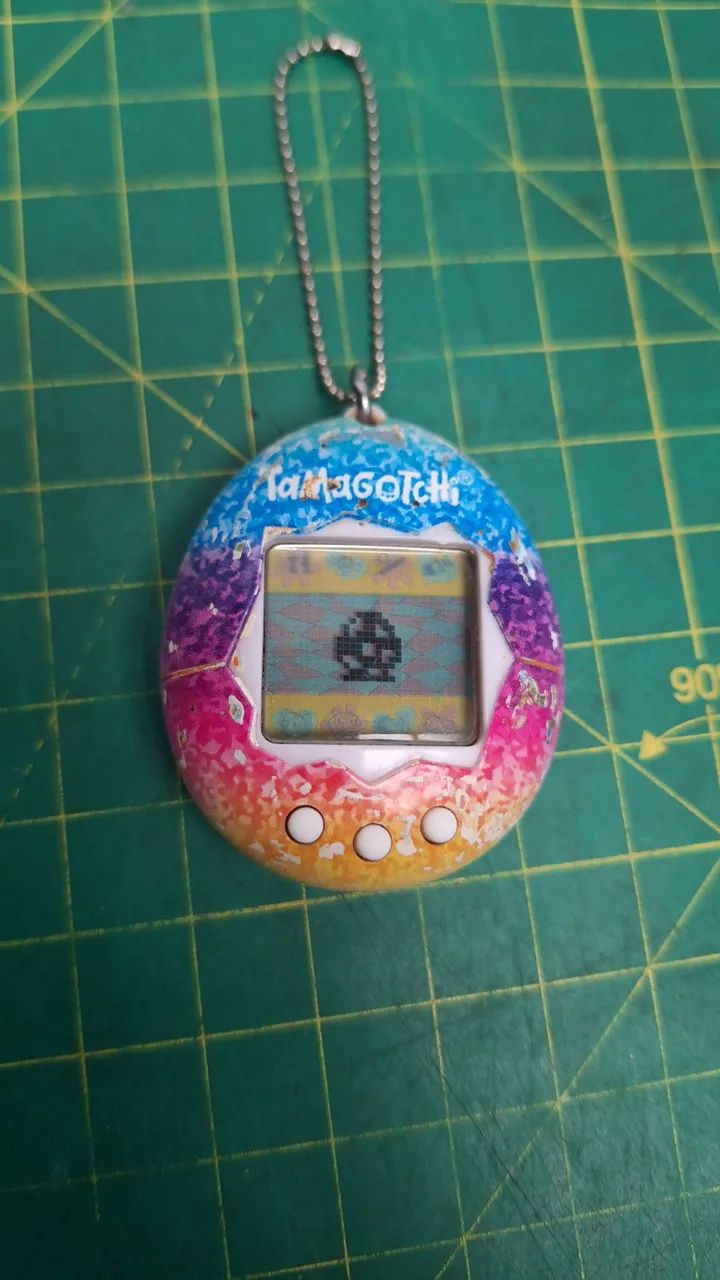 Tamagotchi rainbow Bandai 2017 - Foto 3
