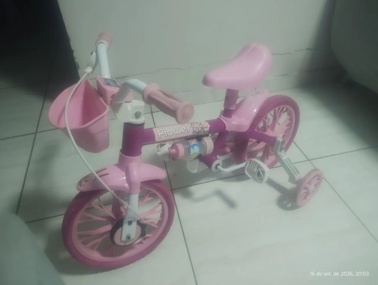 Bicicleta  infantil 