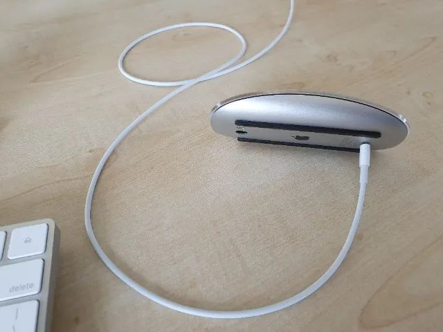 Apple Magic Mouse 2 Bluetooth - Foto 3