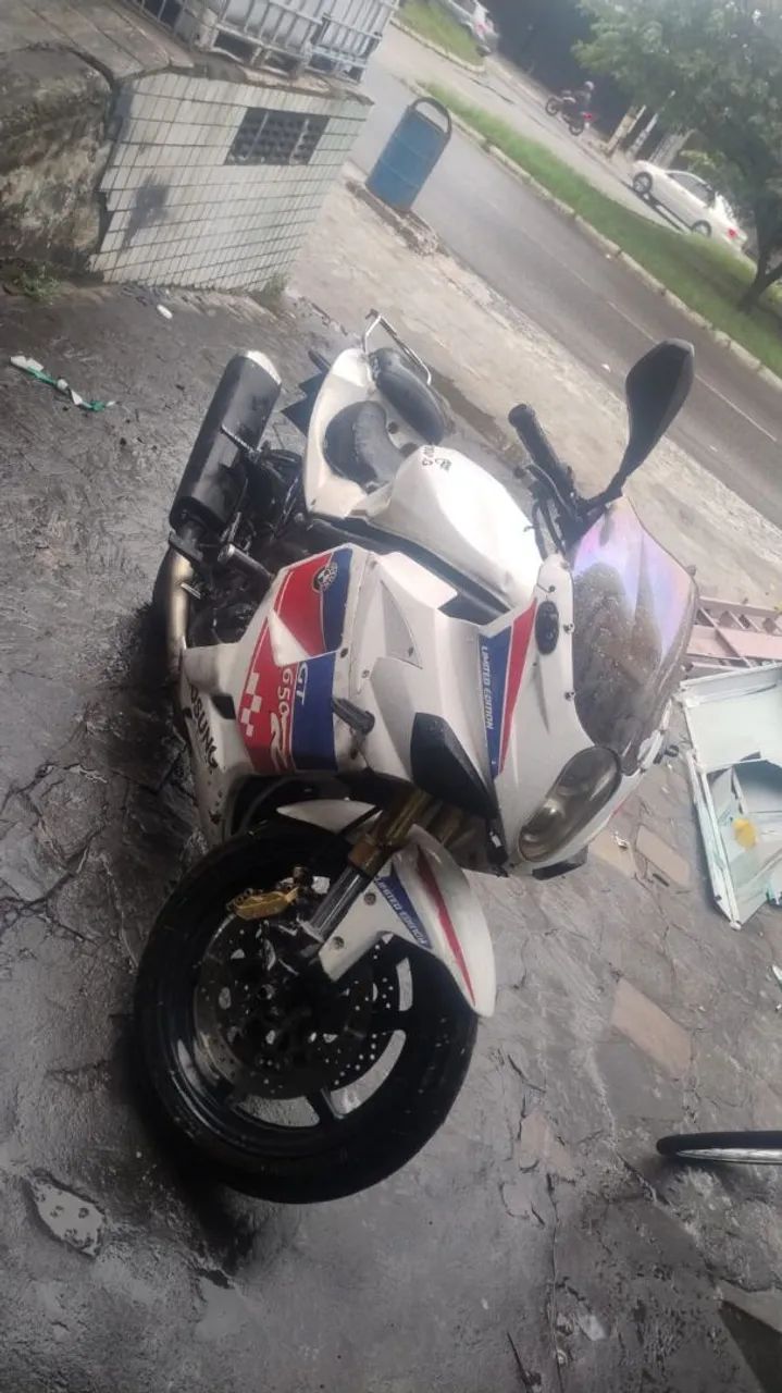 Moto comet 650 - Foto 4