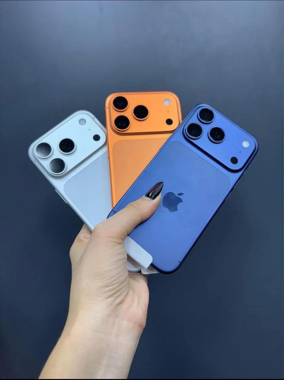 iPhone   17 pro max 256  . na garantia Apple (   L.    A.     C.    R.    A.    D.   O  ) 