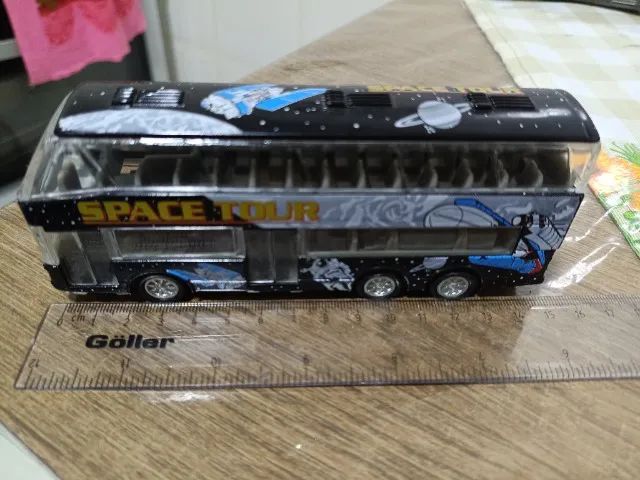 Miniatura Ônibus "Space Tour" Double Decker - 15 cm