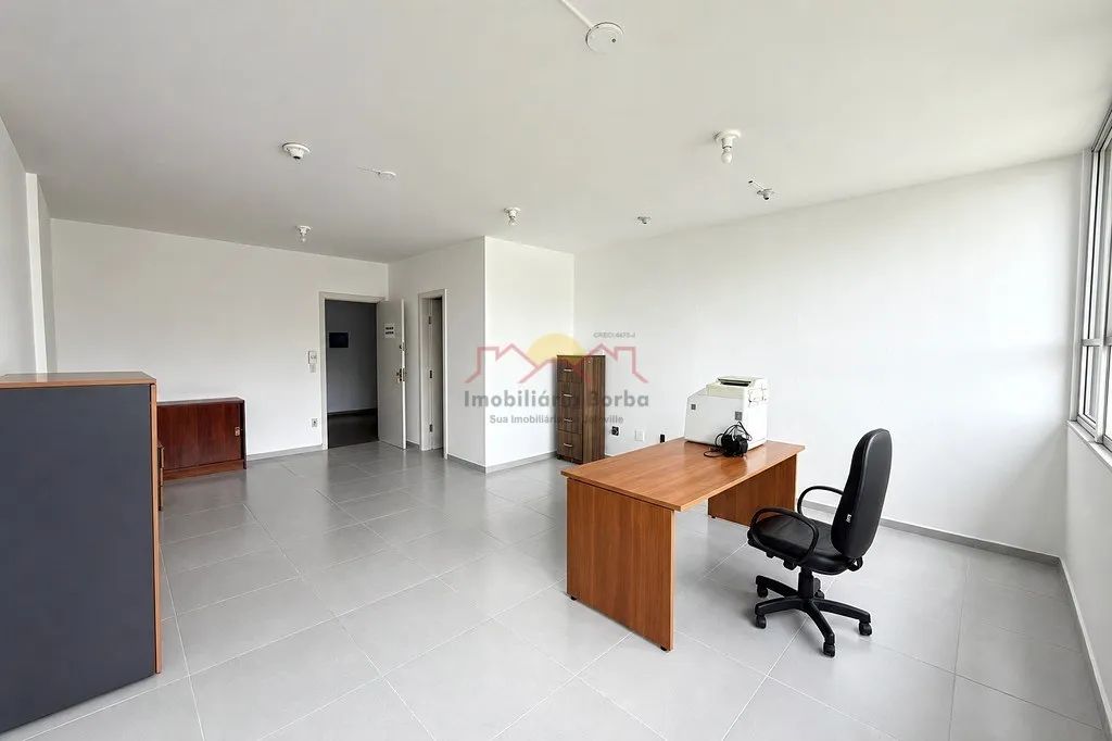 SALA COMERCIAL NO CENTRO DE JOINVILLE