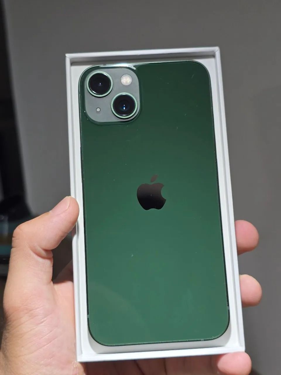 iPhone 13 128GB extremamente conservado - Celulares e Smartphones