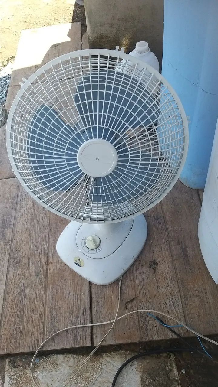Ventilador mesa meroly 127v