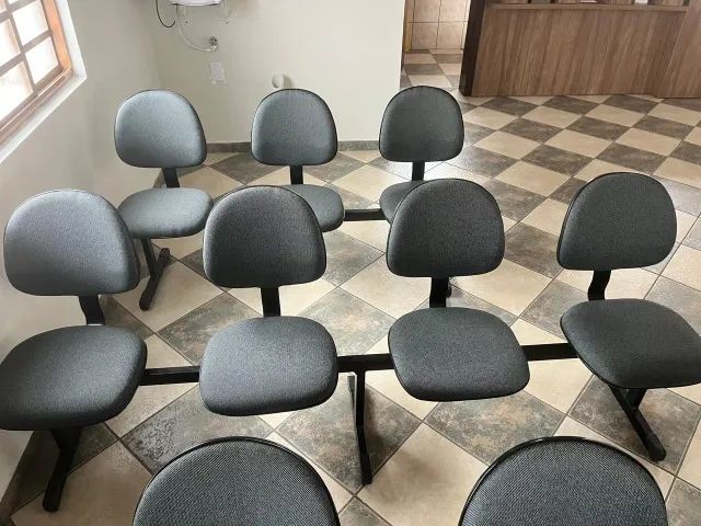 CADEIRAS ESTOFADAS FIXAS - Foto 3