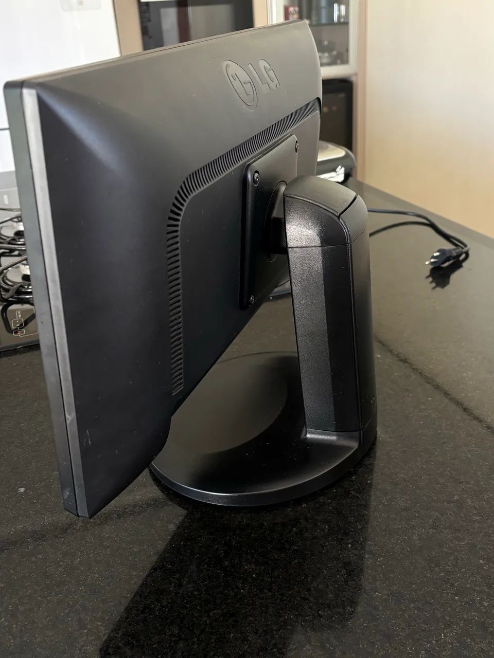 Monitor LG 19.5? 