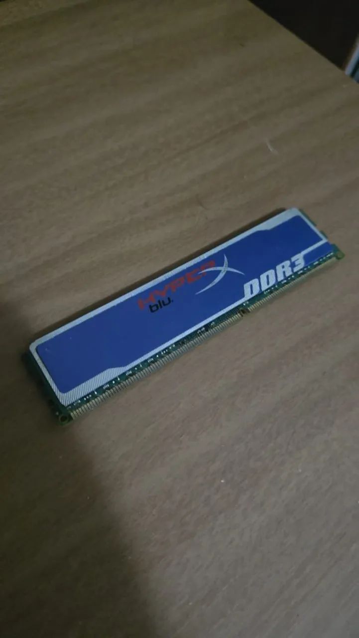 Memória RAM 4GB DDR3 1600MHz HyperX Blu (Com Dissipador)