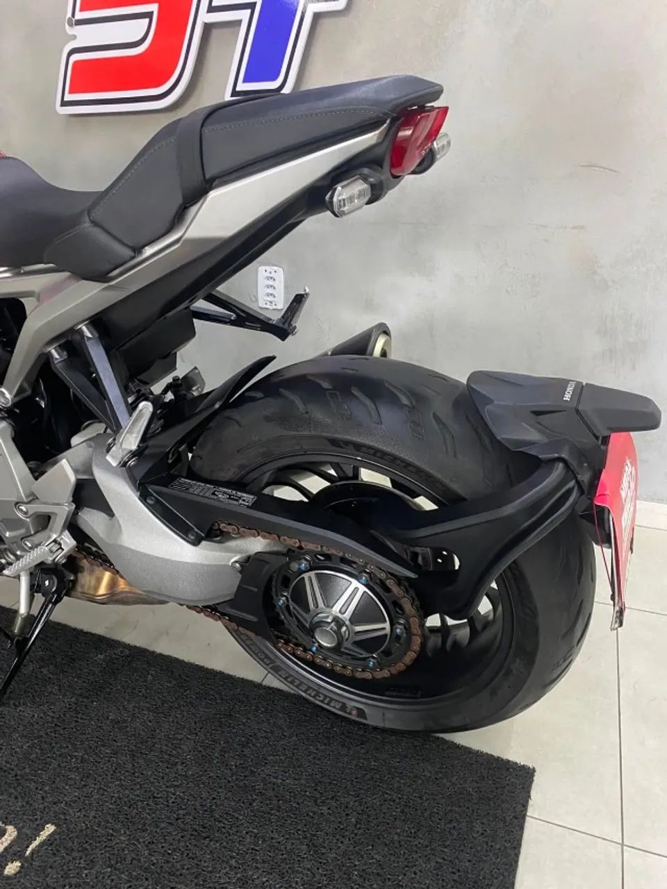 Honda CB 1000R ABS - 2022 - Foto 3