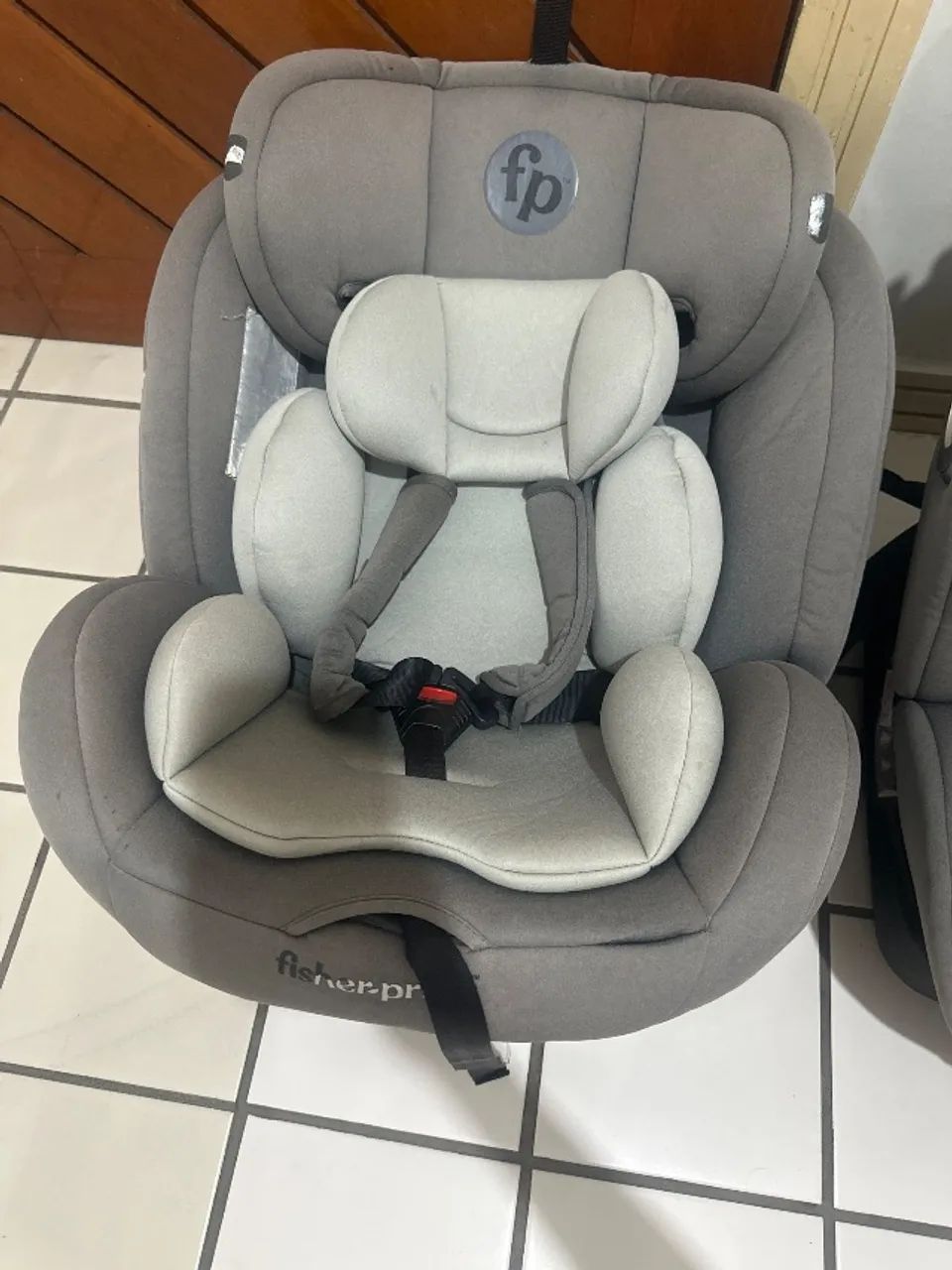 Cadeirinha de bebê e bebê conforto  - Foto 2