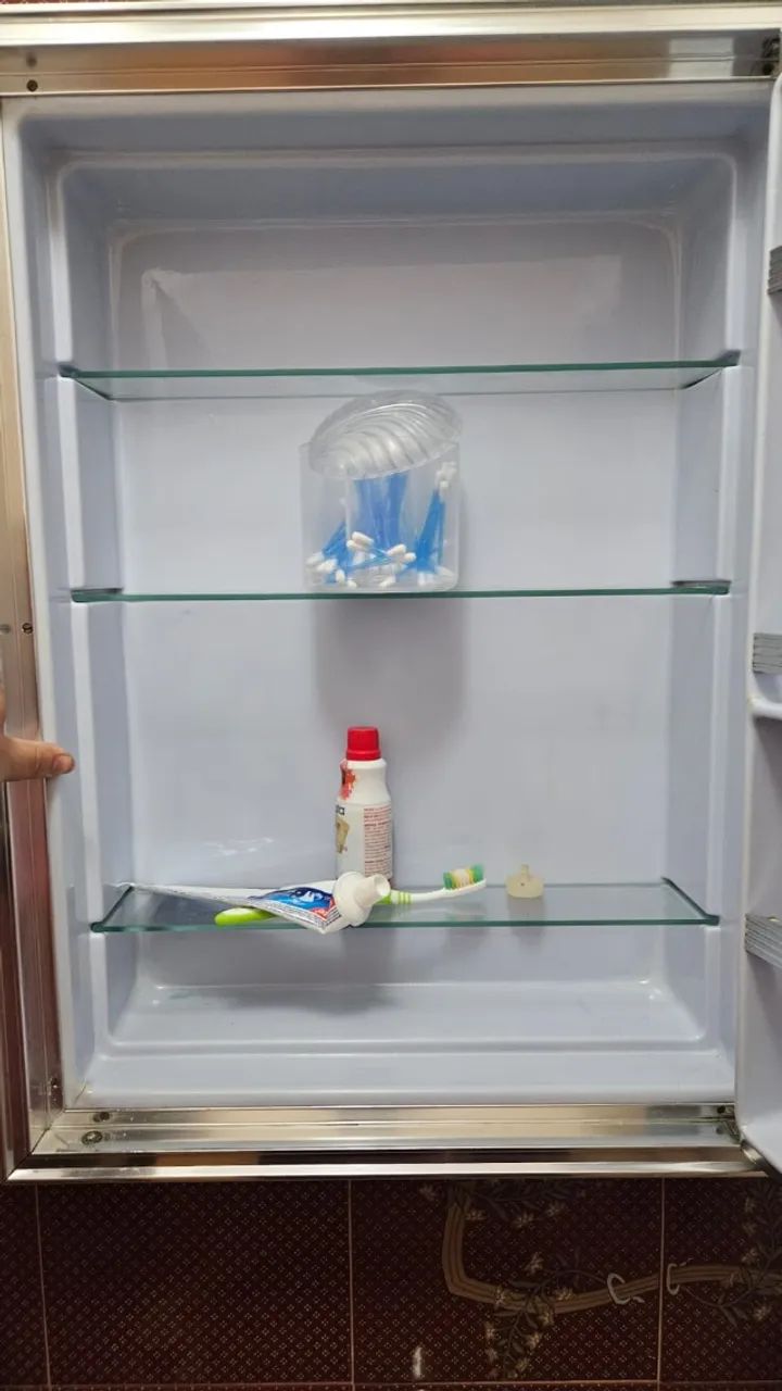 Armário de embutir com espelho para banheiro - Foto 2