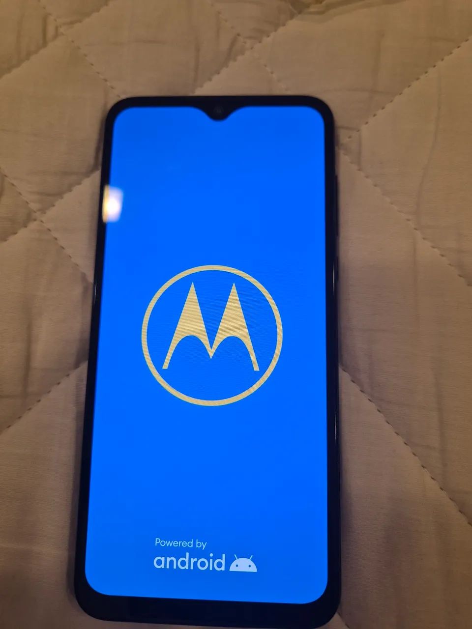 Motorola One Zoom