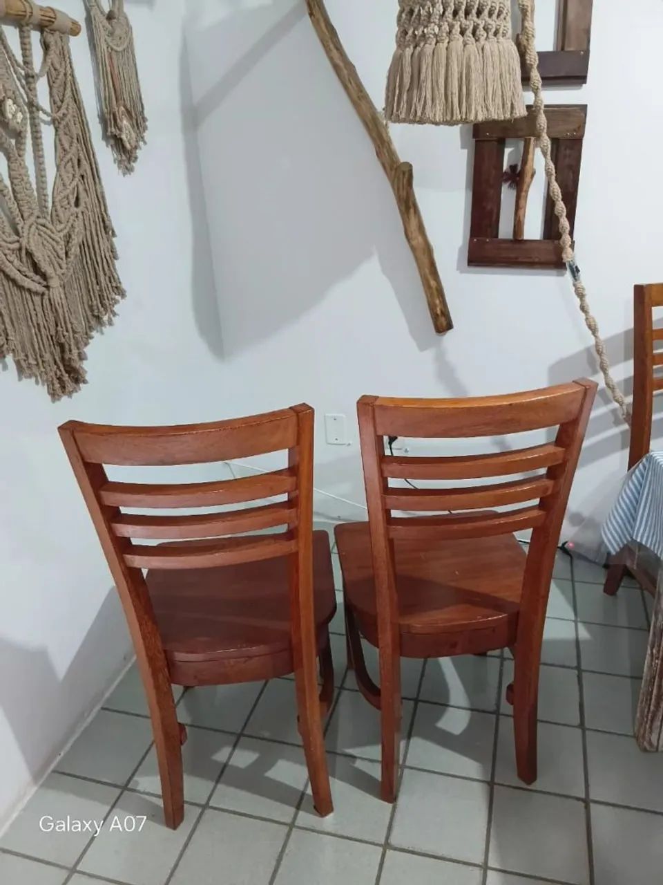 Mesa de madeira pura - Foto 3