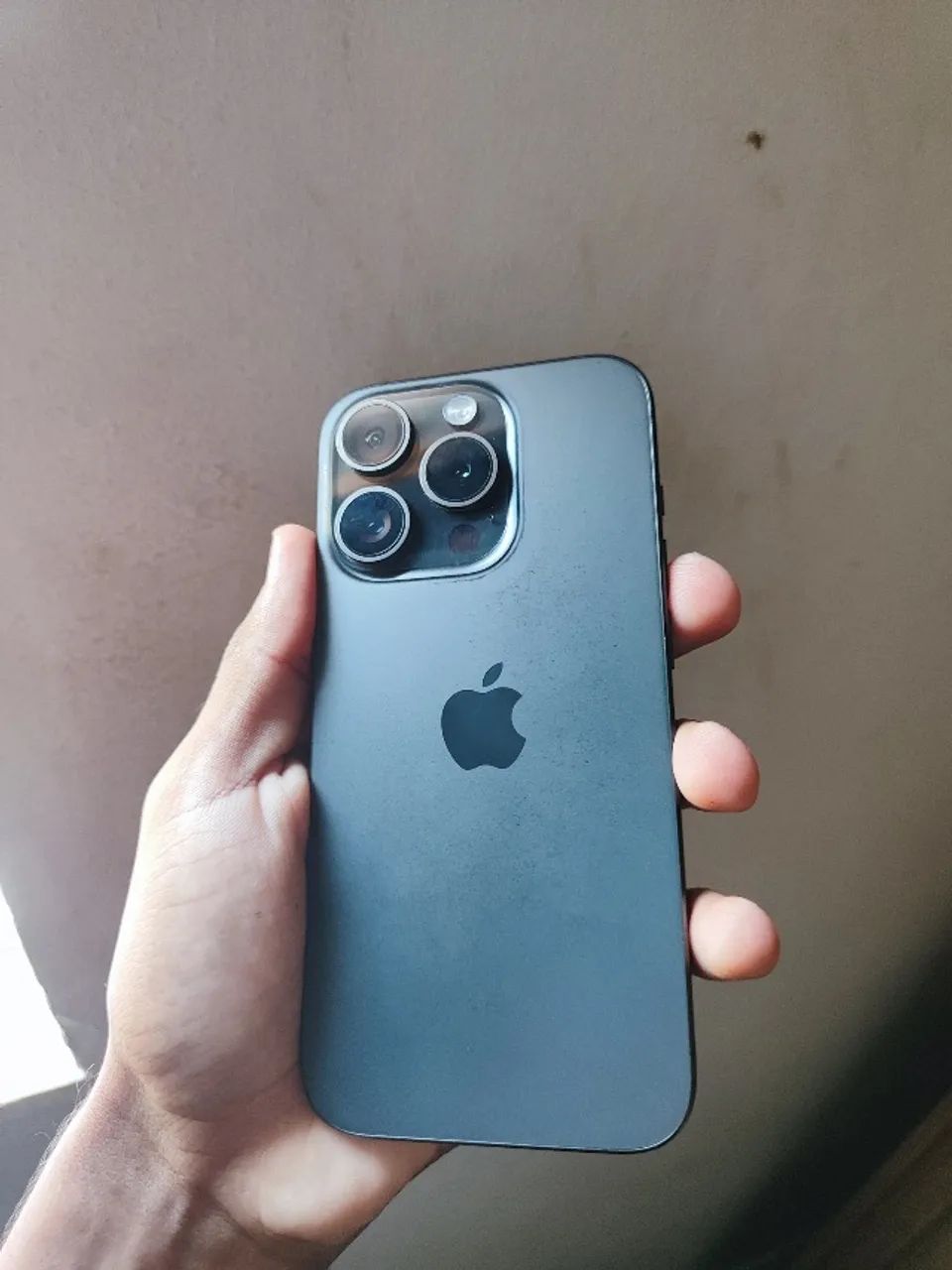 IPHONE 15 PRO 