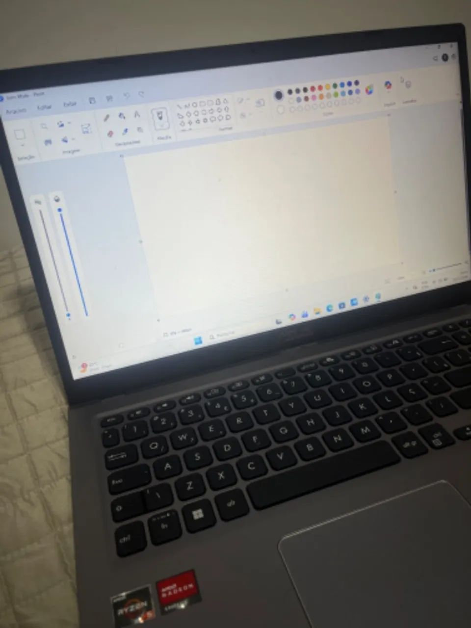 Notebook ASus 238GB