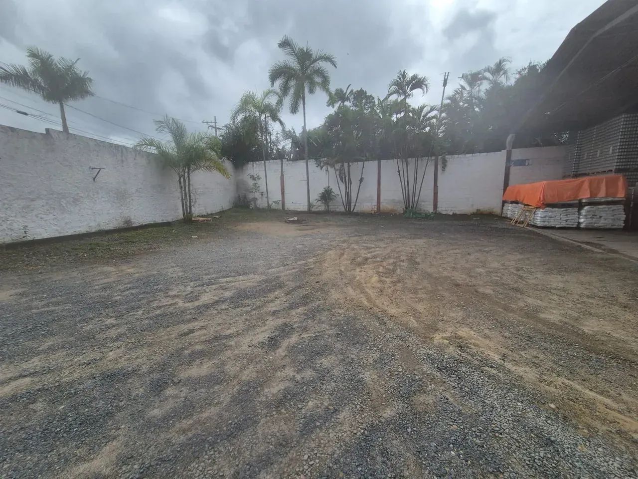 GALPAO + AREA - BR-116 - REGIS BITENCOURT - REGISTRO-SP - - Foto 2