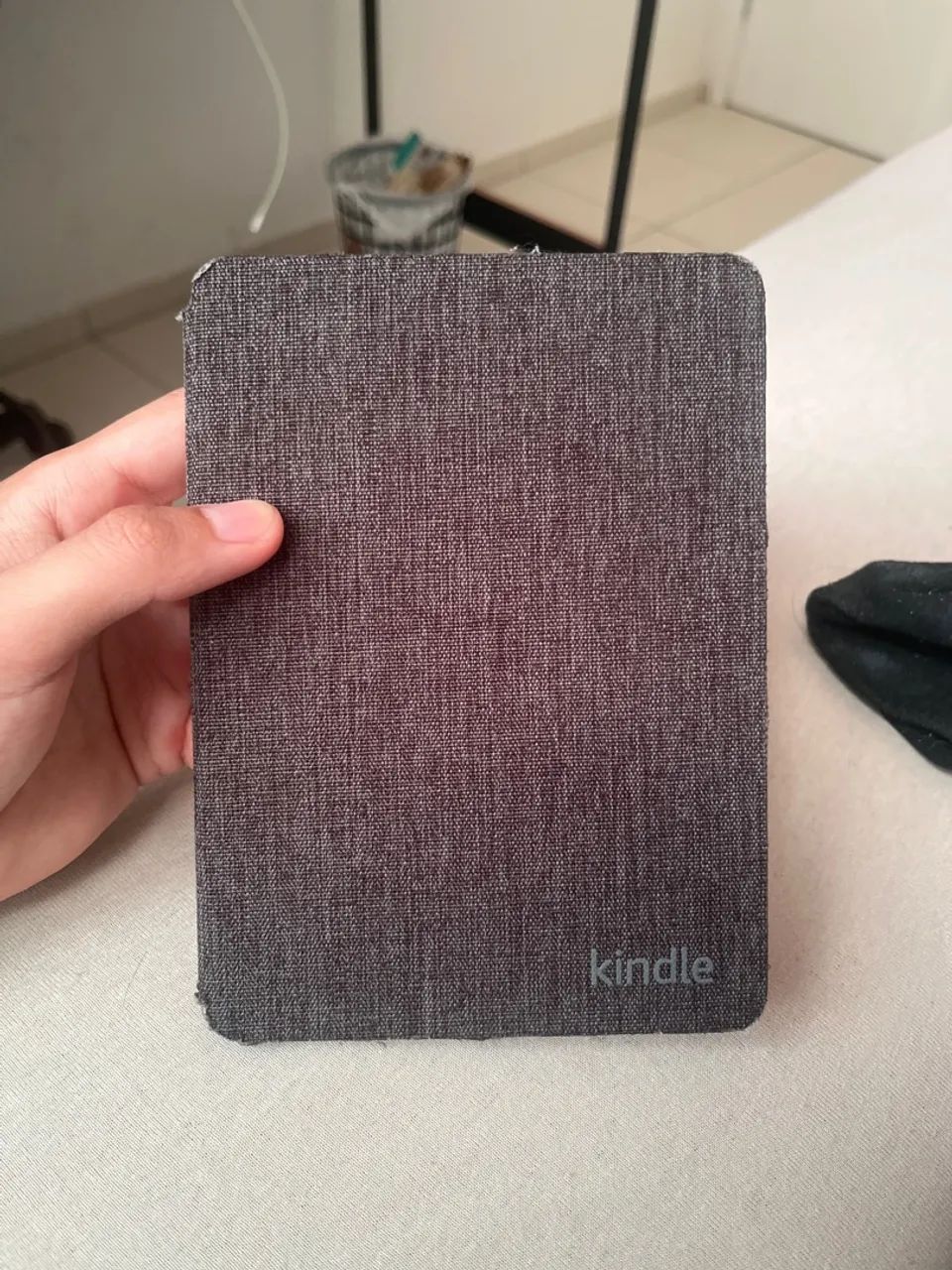 Kindle Paperwhite Signature Edition 32 GB + Capinha - Foto 2