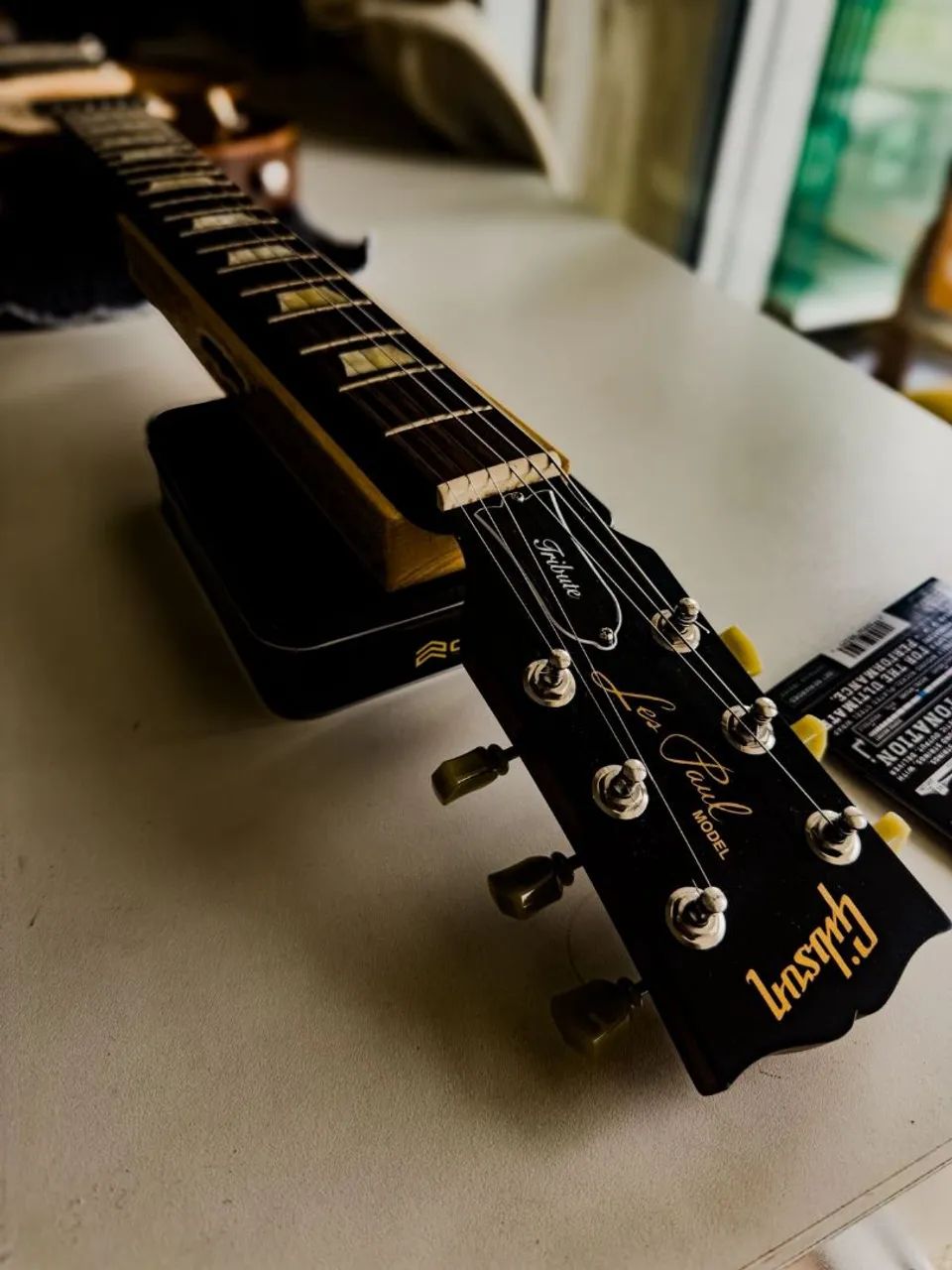 Guitarra Gibson Les Paul tribute 2017 - Instrumentos musicais