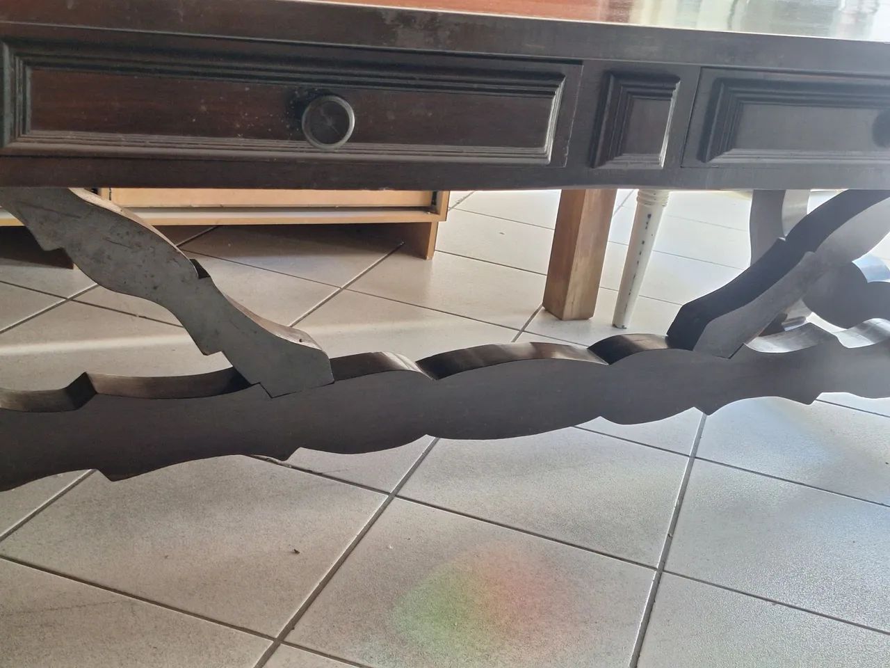 Mesa em madeira maciça  em jacarandá  - Foto 5