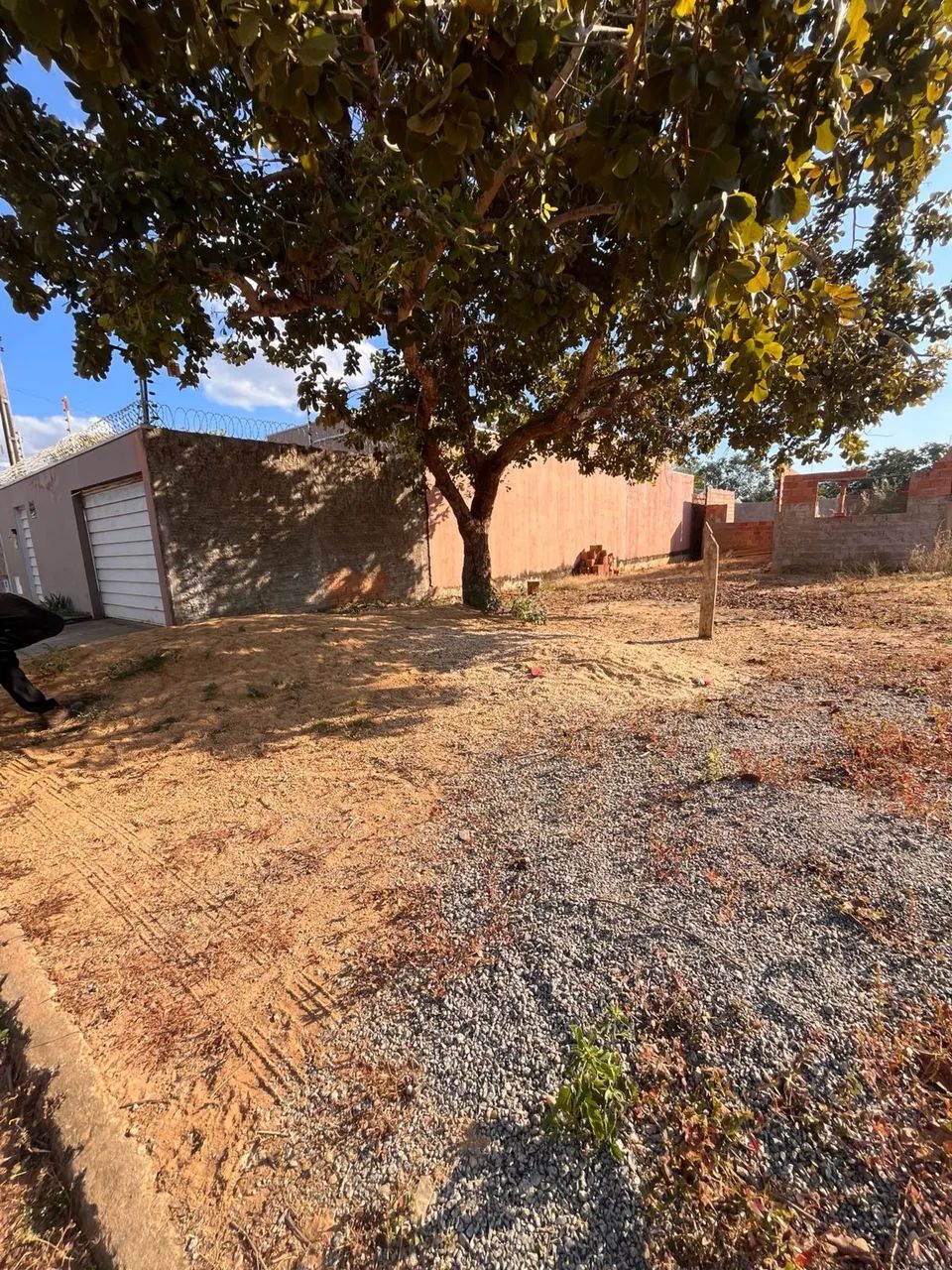 VENDO ÁGIO DE TERRENO NO FRAMBOYAN 1, VALOR PRA VENDER RÁPIDO
